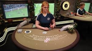 fortunabola slot Live Schedule interface showing upcoming Liga 1 matches and live-dealer sessions